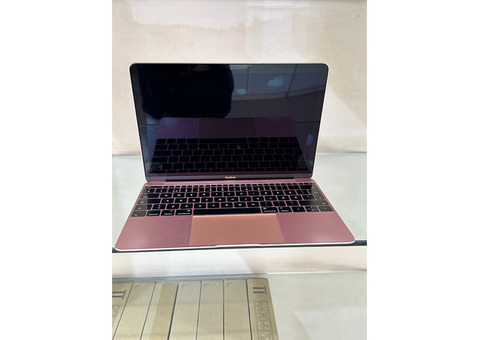 Apple MacBook 2016, core M7, 8gb RAM, 512gb SSD, UK Used and available for sale.