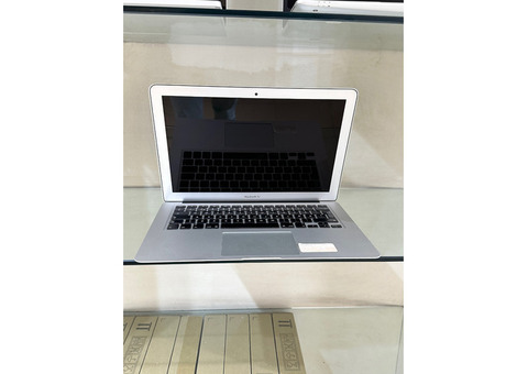 Apple MacBook Air 2015, Core i5, 8gb RAM, 500gb SSD. UK Used, Available for sale.