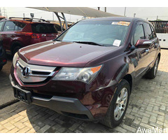 A sparkling Acura MDX for sale