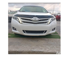 2014 Toyota Venza AWD with Clean Leather Interior For Sale