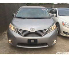Toyota sienna 2015 for sale